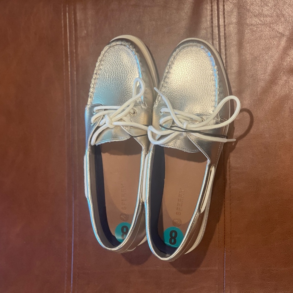 Sperry Women’s Metallic Gold Boat Shoes – Size 8 – New Without Tags